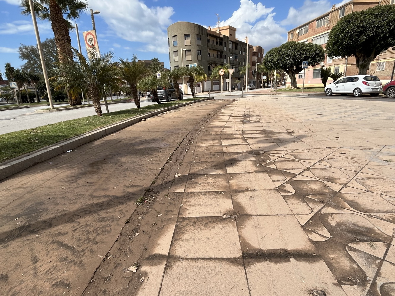 El PSOE propone dedicar parte del superávit económico del ayuntamiento de Motril a un Plan Extraordinario y Urgente de limpieza y baldeo.